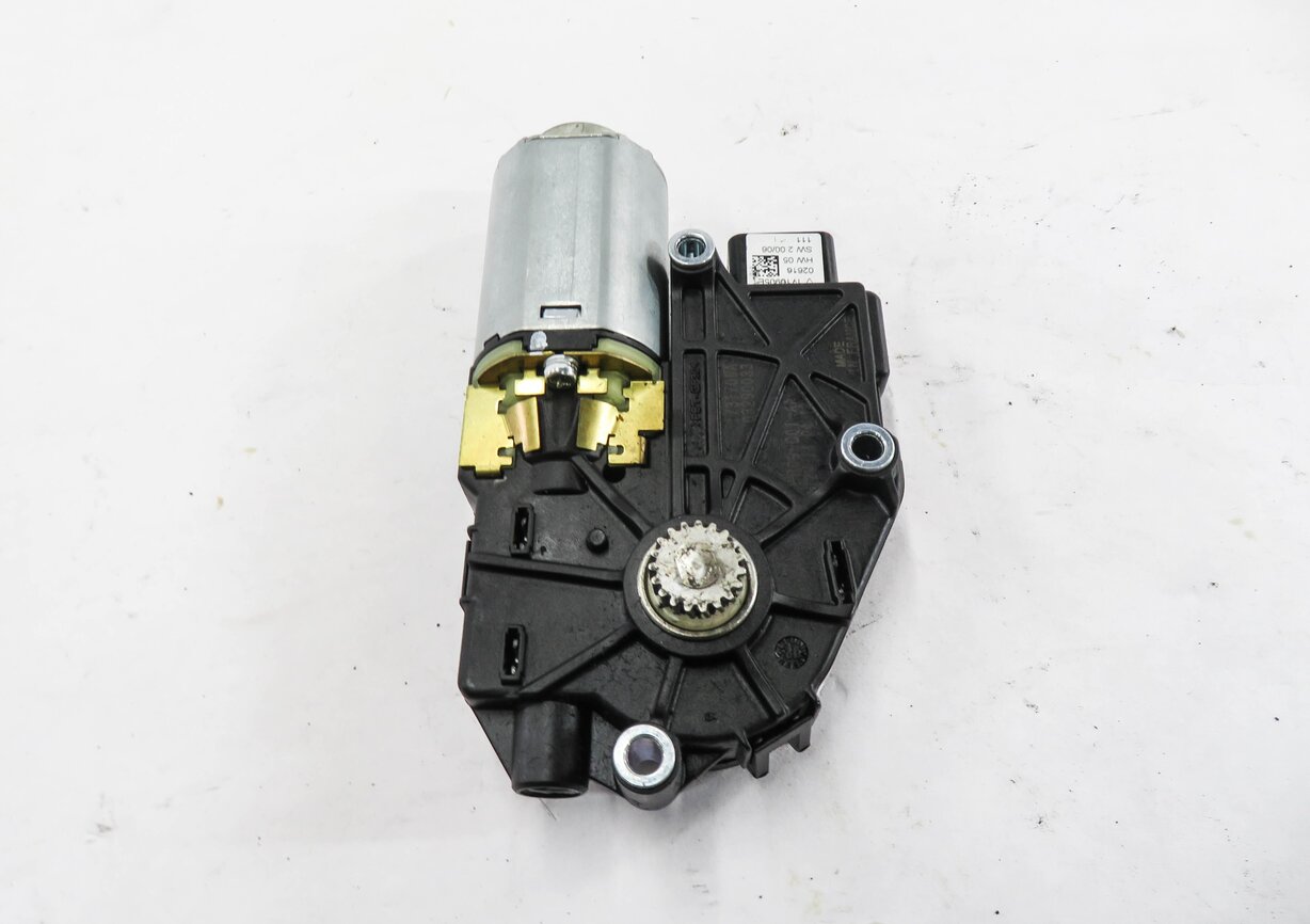 Thumbnail 5: 2006-2013 RANGE ROVER SPORT (L320) SUNROOF MOTOR SUN ROOF WINDOW MOTOR