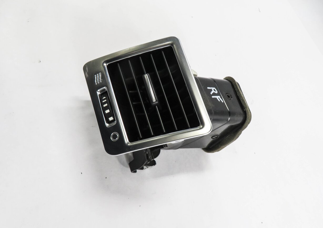 Thumbnail 4: 2012 RANGE ROVER SPORT (L320) RIGHT FRONT * OUTER DASH * HEATER A/C AIR VENT