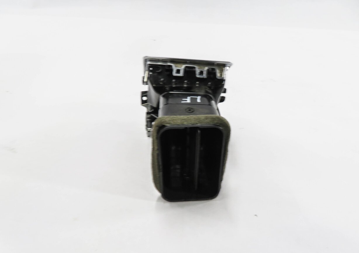 Thumbnail 5: 2012 RANGE ROVER SPORT (L320) LEFT FRONT * OUTER DASH * HEATER A/C AIR VENT