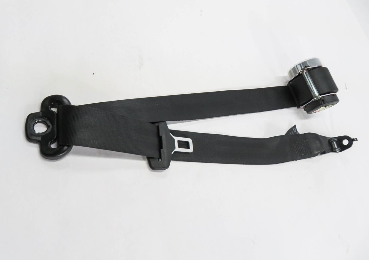 Thumbnail 4: 2012 RANGE ROVER SPORT (L320) REAR 2nd ROW SEAT - LEFT SEATBELT RETRACTOR