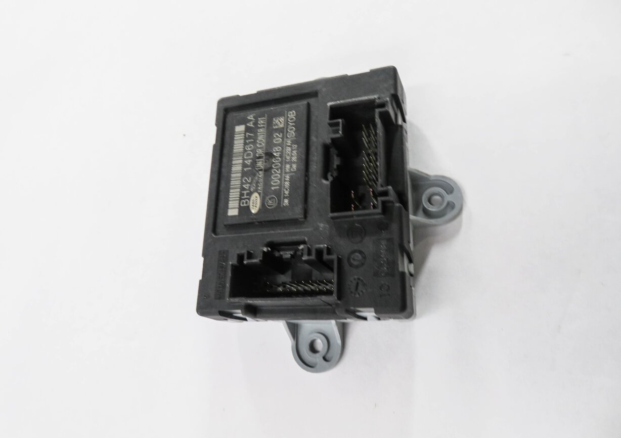 Thumbnail 3: 2010-2013 RANGE ROVER SPORT (L320) RIGHT FRONT PASSENGER DOOR CONTROL MODULE