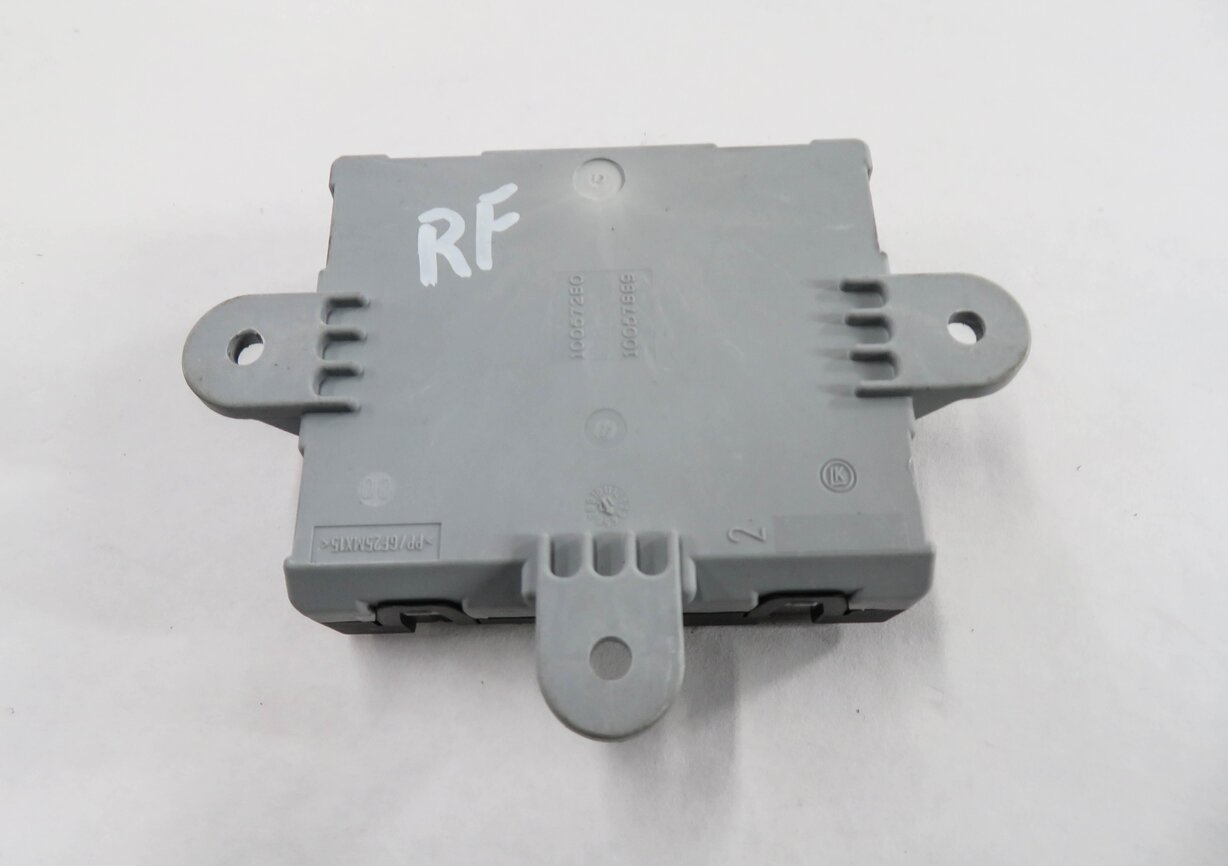 Thumbnail 5: 2010-2013 RANGE ROVER SPORT (L320) RIGHT FRONT PASSENGER DOOR CONTROL MODULE