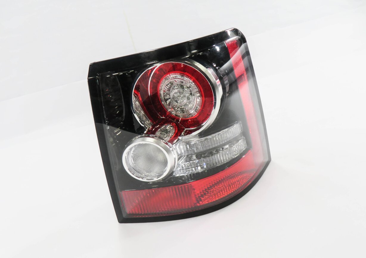 2012-2013 RANGE ROVER SPORT (L320) RIGHT PASSENGER TAILLIGHT BRAKE LIGHT LAMP