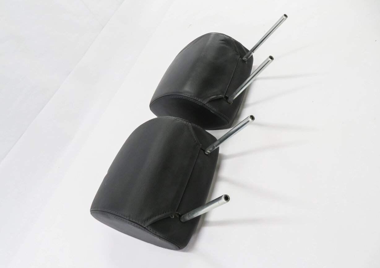 Thumbnail 3: 2012 RANGE ROVER SPORT (L320) FRONT LEFT & RIGHT SEAT HEADREST SET-2 (BLACK)