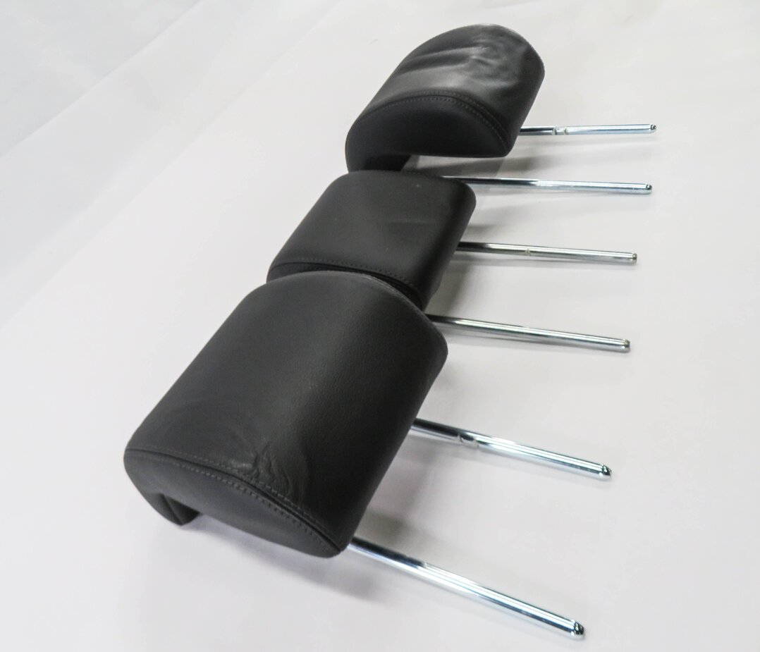 Thumbnail 4: 2012 RANGE ROVER SPORT (L320) REAR 2nd ROW SEAT HEADREST SET (BLACK LEATHER)