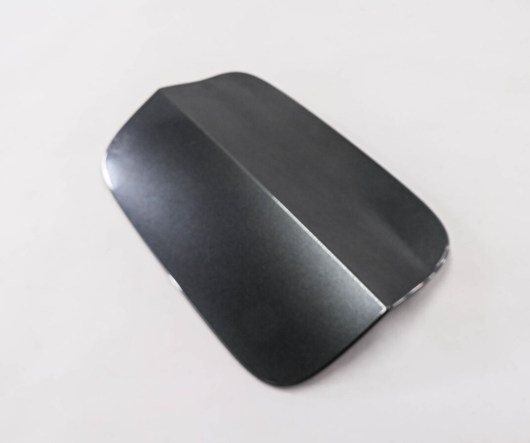 Thumbnail 3: 2015-2018 AUDI A3 S3 (8V) FUEL TANK FILLER HOUSING GAS TANK DOOR FLAP (GRAY)