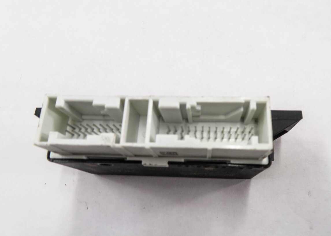 Thumbnail 4: 2015-2016 AUDI A3 S3 TT (8V MK3) PDC PARK DISTANCE SENSOR CONTROL MODULE