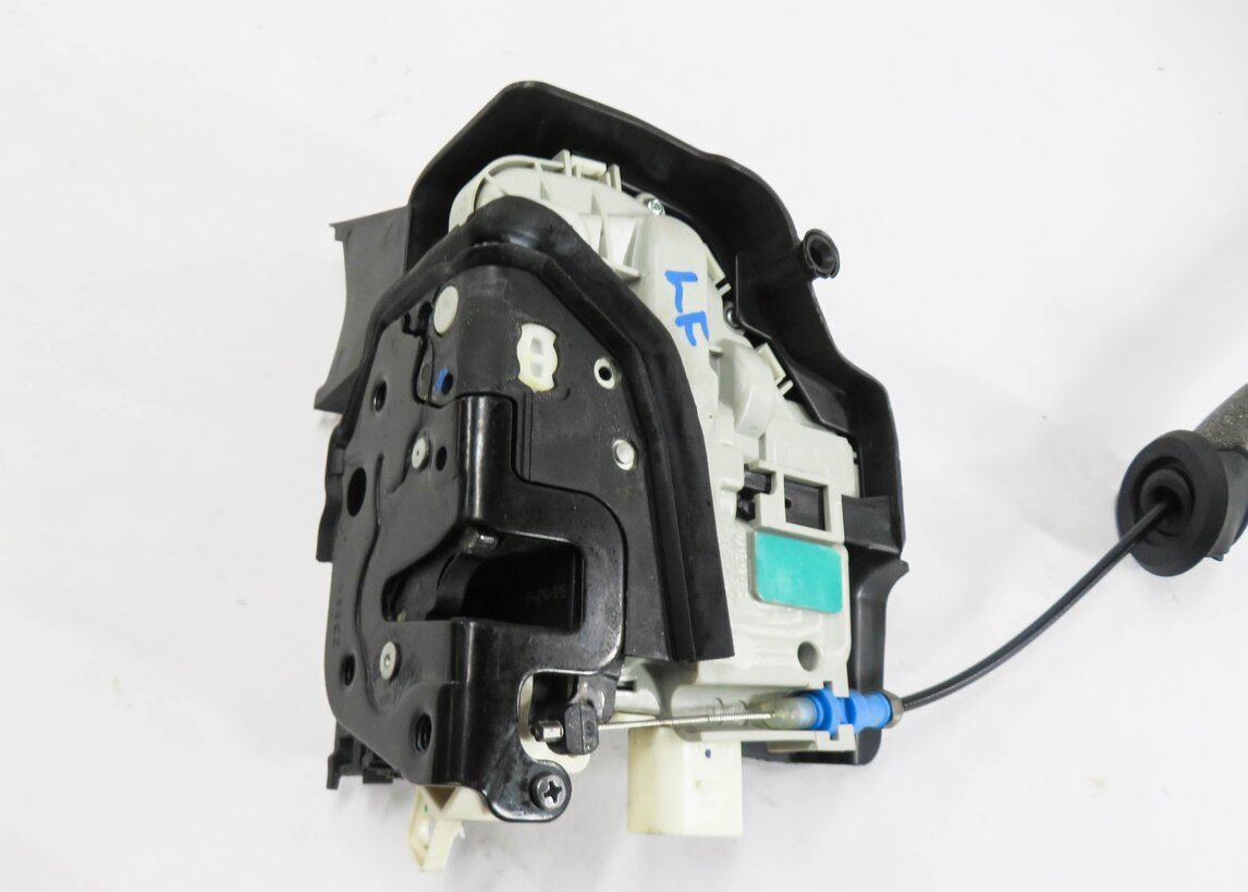 Thumbnail 4: 15-18 AUDI A3 S3 A4 Q5 SQ5 TT (8V B9 MK3 FY) LEFT FRONT DRIVER DOOR LOCK LATCH