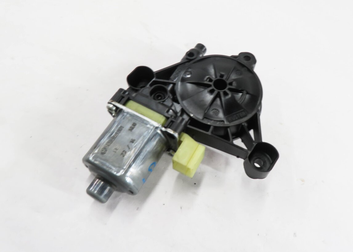 Thumbnail 2: 2015-2018 AUDI A3 S3 RS3 (8V) LEFT SIDE REAR DOOR POWER WINDOW MOTOR