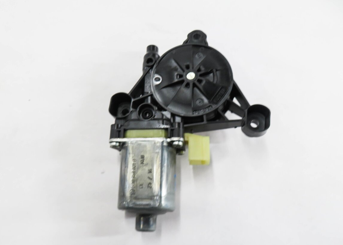 Thumbnail 2: 15-18 AUDI A3 S3 RS3 TT (8V MK3) RIGHT FRONT PASSENGER DOOR POWER WINDOW MOTOR