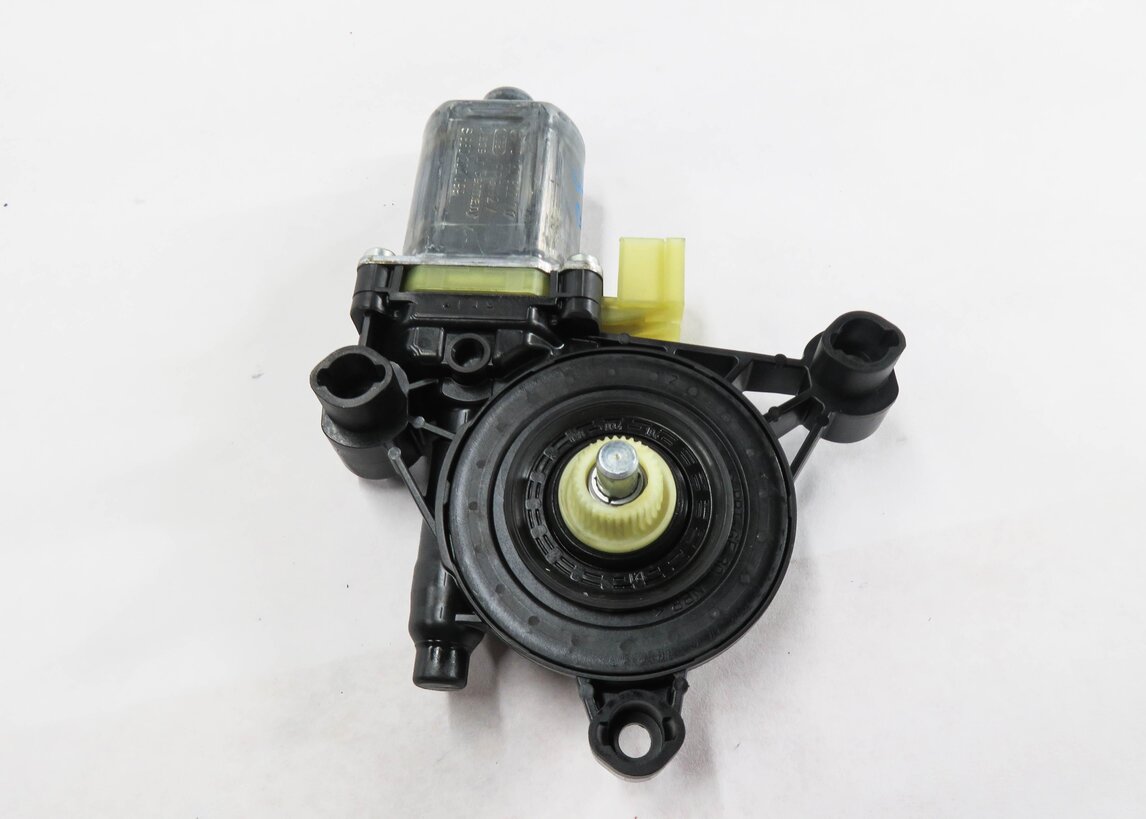 Thumbnail 4: 15-18 AUDI A3 S3 RS3 TT (8V MK3) RIGHT FRONT PASSENGER DOOR POWER WINDOW MOTOR