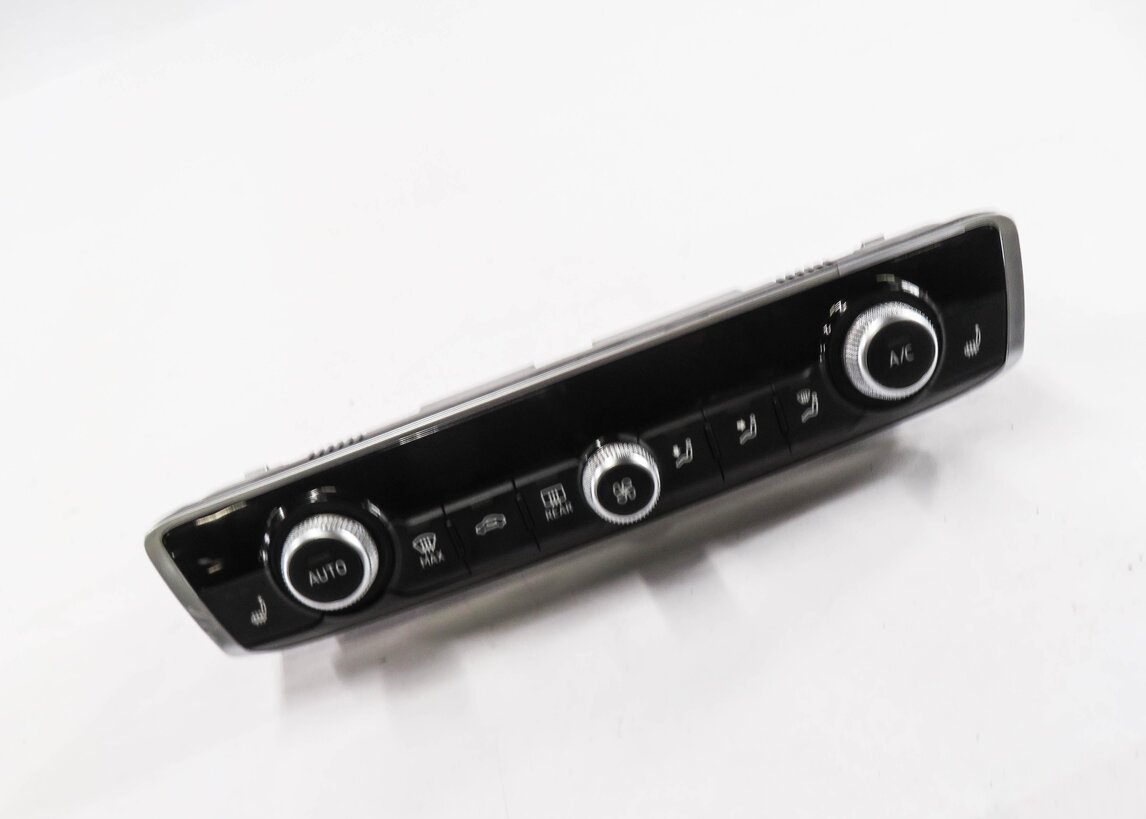 2015-2018 AUDI A3 S3 (8V) FRONT DUAL ZONE HEATER A/C TEMPERATURE CONTROL PANEL