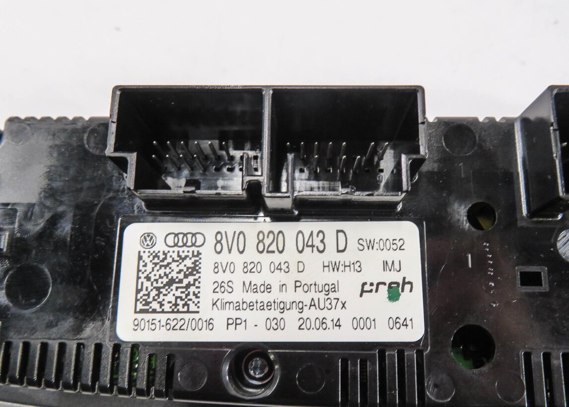 Thumbnail 7: 2015-2018 AUDI A3 S3 (8V) FRONT DUAL ZONE HEATER A/C TEMPERATURE CONTROL PANEL