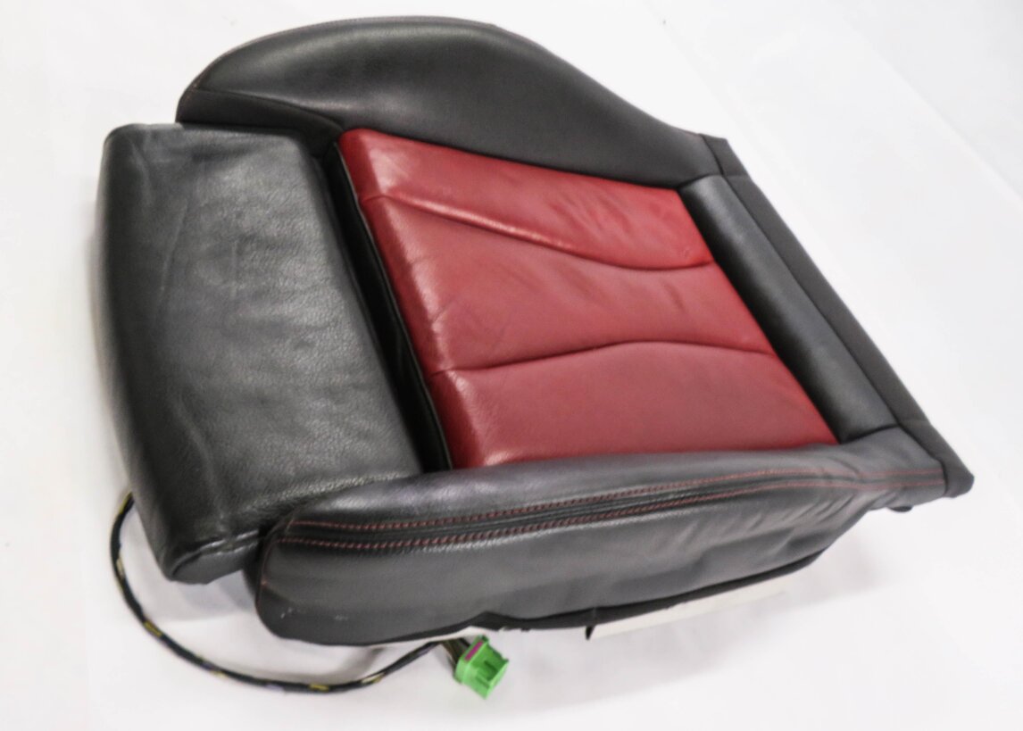 Thumbnail 2: 2015 AUDI S3 (8V) DRIVER FRONT LEFT LOWER BOTTOM SEAT CUSHION (BLACK & RED)