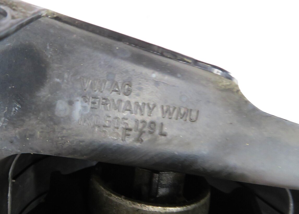 Thumbnail 5: 2015-2019 AUDI VW GOLF / A3 S3 RS3 TT (8V MK3) LEFT DRIVER REAR TRAILING ARM