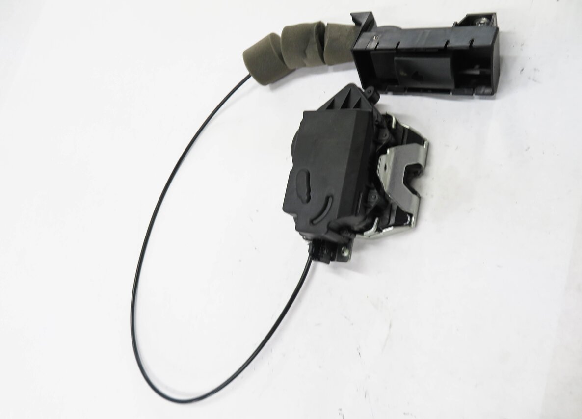 Thumbnail 3: 2008 MERCEDES GL550 (X164) REAR TRUNK LOCK LATCH ACTUATOR