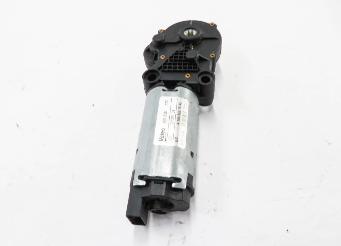 Thumbnail 2: 2008 MERCEDES GL550 (X164) REAR 3rd THIRD ROW SEAT ADJUSTMENT MOTOR