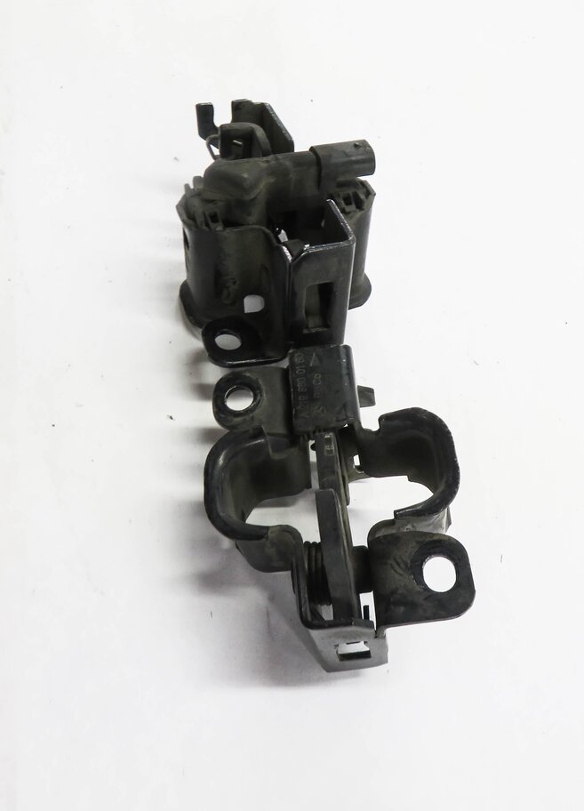 Thumbnail 4: 2008 MERCEDES GL550 (X164) FRONT LEFT & RIGHT LOWER HOOD LATCH SET-2