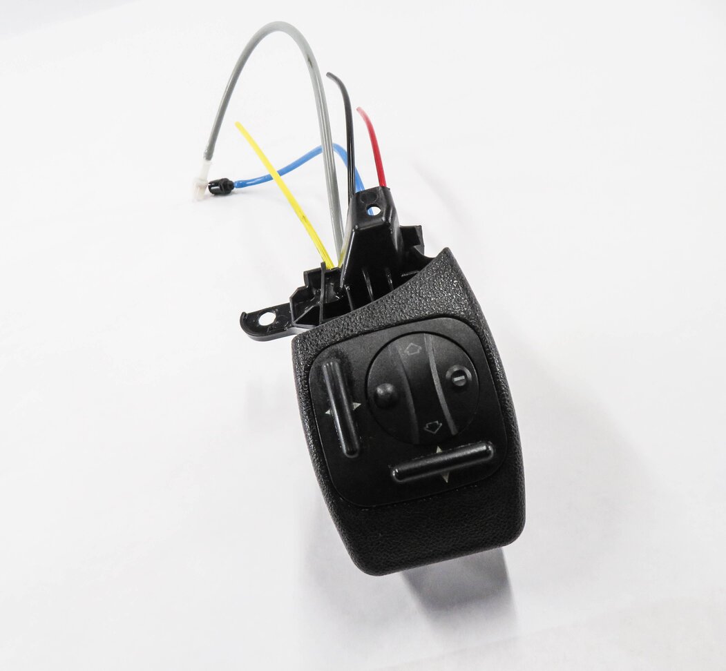2008 MERCEDES GL550 (X164) RIGHT PASSENGER SEAT AIR PUMP LUMBAR CONTROL SWITCH