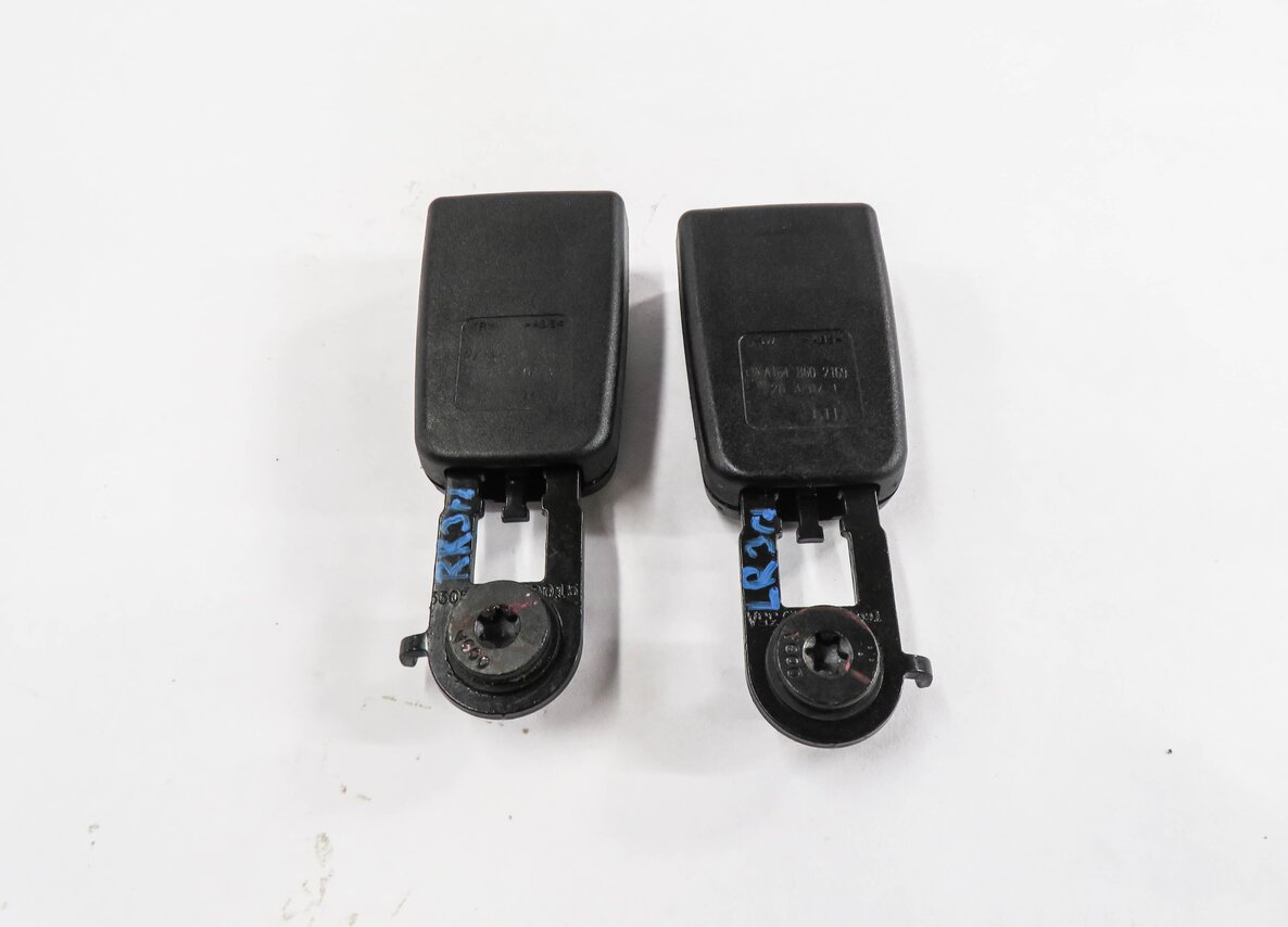 Thumbnail 5: 2008 MERCEDES GL550 (X164) REAR 3rd THIRD ROW SEAT SEATBELT BUCKLE RECEIVER SET