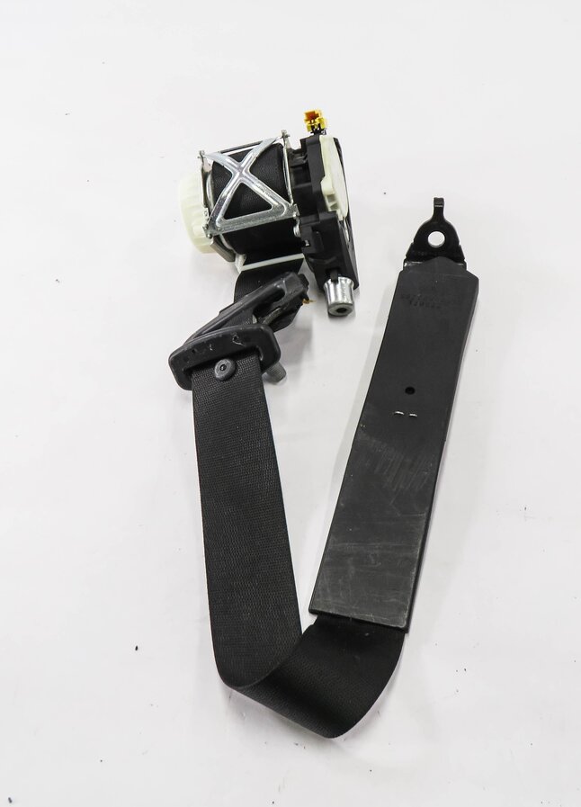 Thumbnail 2: 2008 MERCEDES GL550 (X164) REAR 3rd THIRD ROW SEAT - RIGHT SEATBELT RETRACTOR