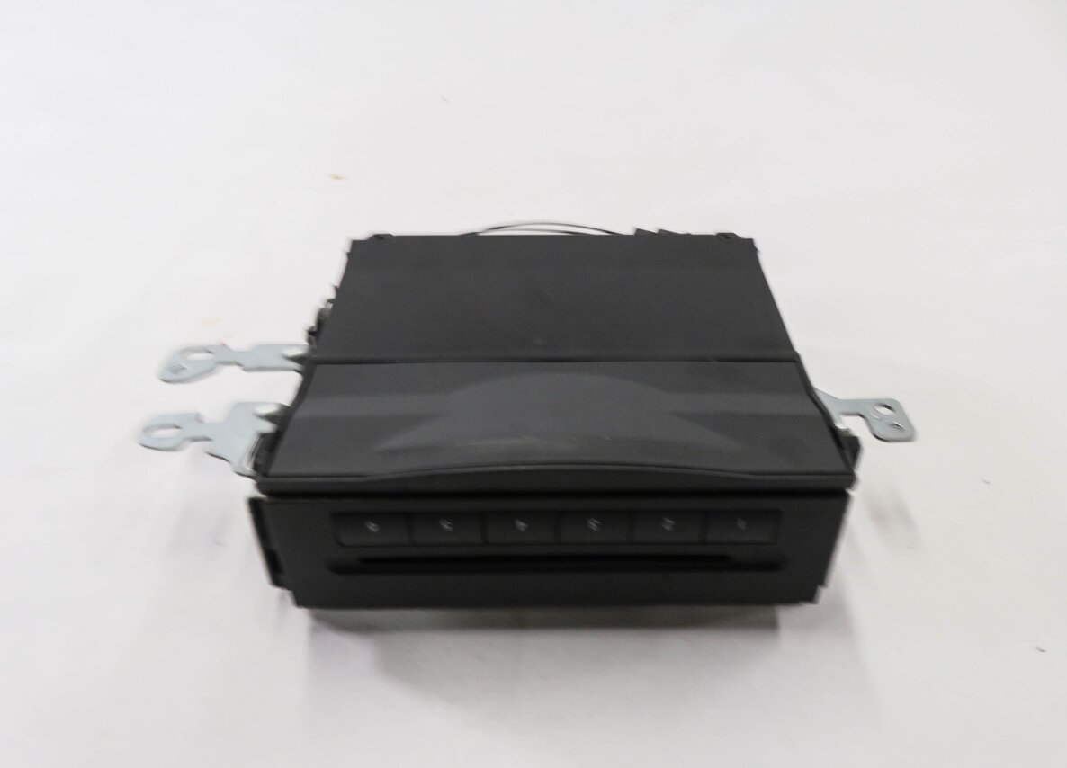 Thumbnail 6: 2003-2013 MERCEDES BENZ - B E GL ML CLS R - CLASS RADIO STEREO 6-DISC CD CHANGER