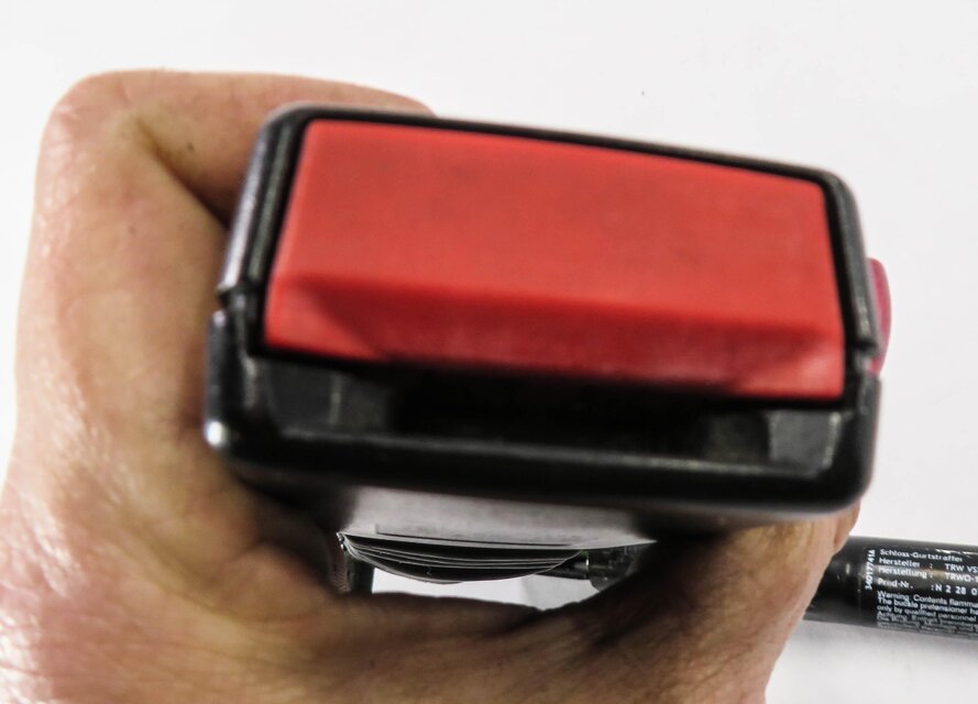 Thumbnail 6: 06-08 MERCEDES GL320 GL450 GL550 ML320 ML350 R350 - PASSENGER SEATBELT RECEIVER
