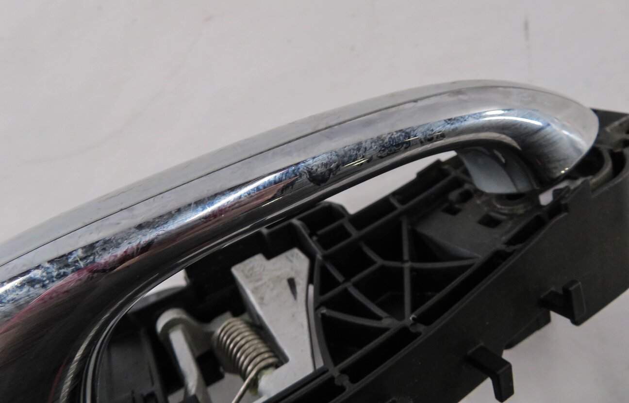 Thumbnail 8: 2008 MERCEDES GL550 (X164) LEFT REAR EXTERIOR DOOR HANDLE (IRIDIUM SILVER 775U)