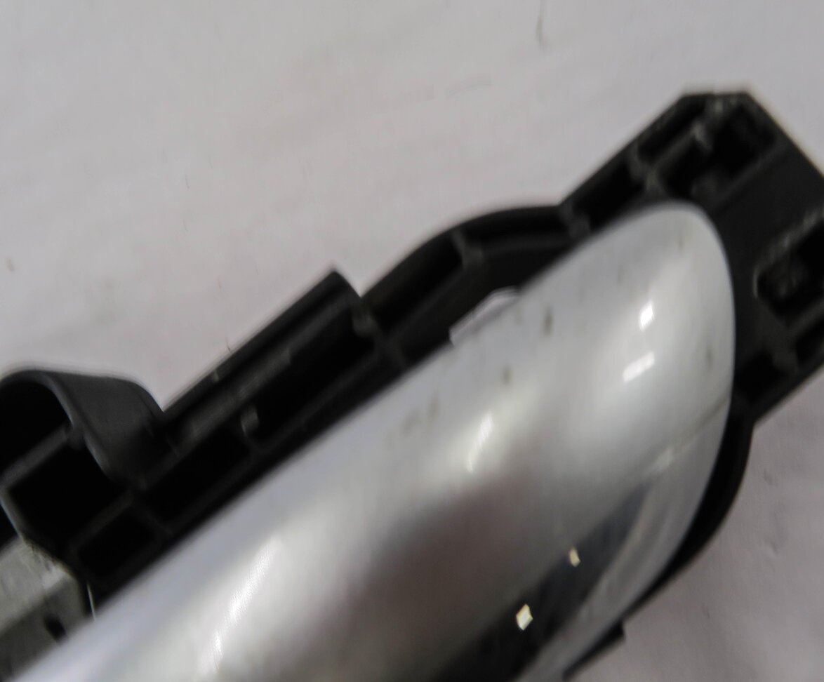 Thumbnail 9: 2008 MERCEDES GL550 (X164) LEFT REAR EXTERIOR DOOR HANDLE (IRIDIUM SILVER 775U)