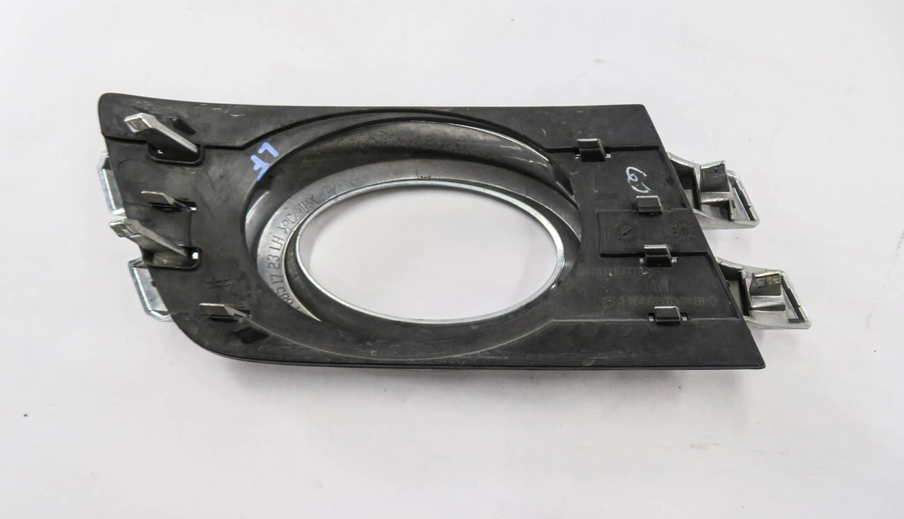 Thumbnail 6: 2008 MERCEDES GL550 (X164) LEFT FRONT DRIVER FOGLIGHT GRILLE TRIM