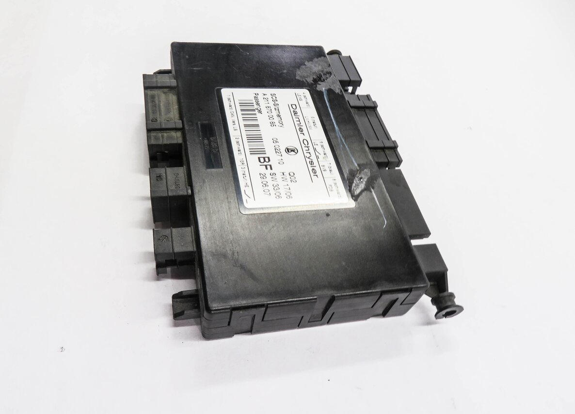 Thumbnail 4: 2008 MERCEDES GL550 (X164) RIGHT FRONT PASSNEGER SEAT CONTROL MODULE