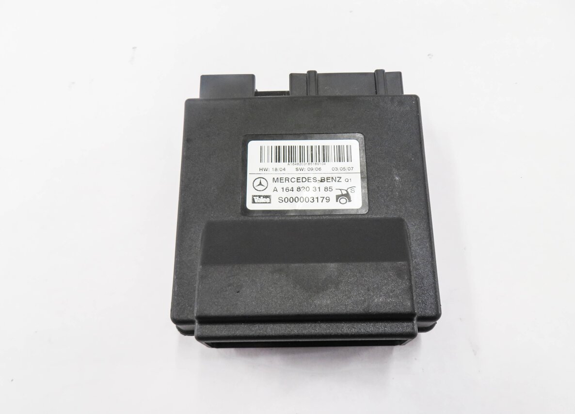 Thumbnail 2: 06-08 MERCEDES GL320 GL450 GL550 ML320 ML350 ML500 (X164 W164) LIFTGATE MODULE