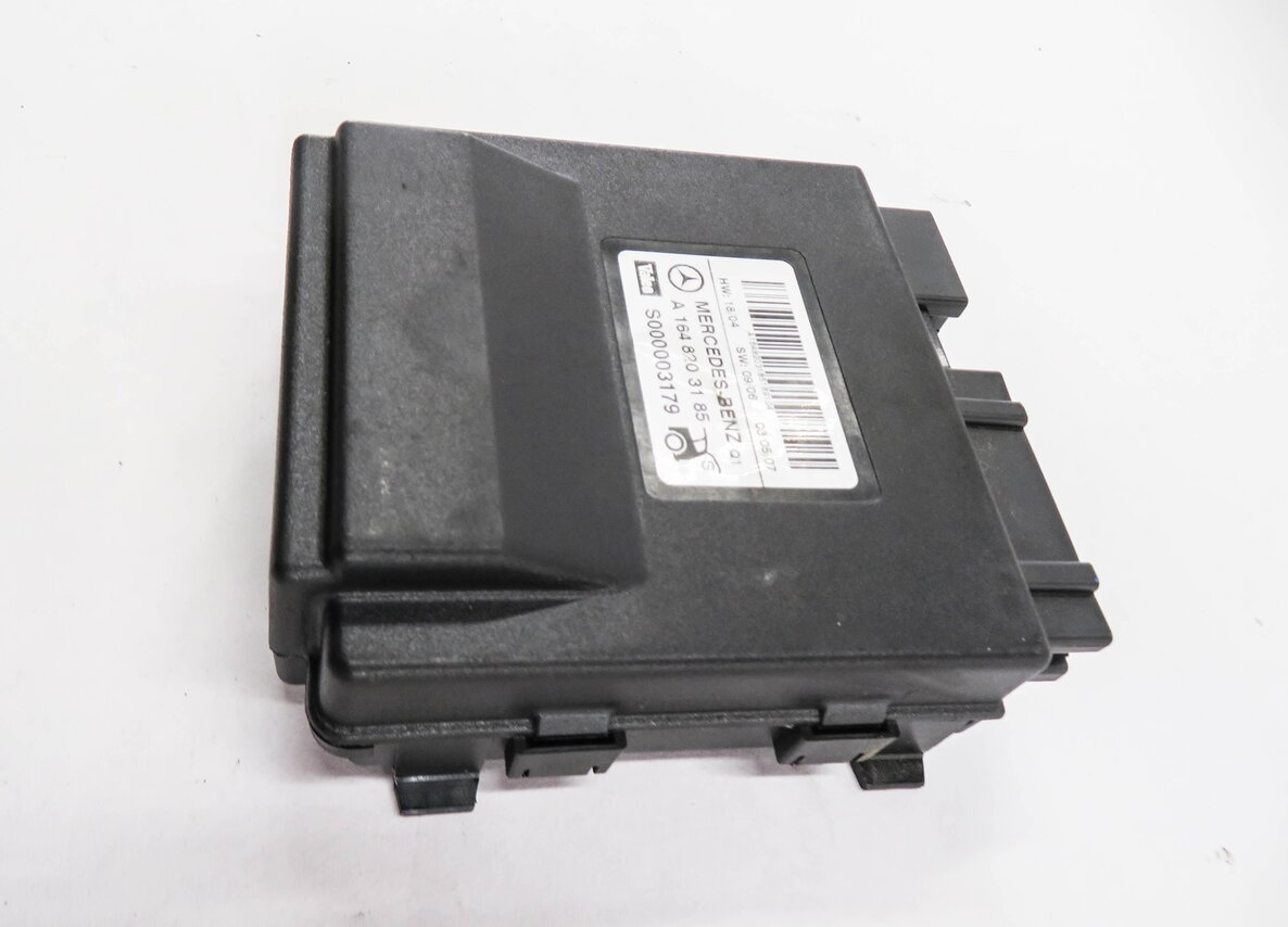 Thumbnail 4: 06-08 MERCEDES GL320 GL450 GL550 ML320 ML350 ML500 (X164 W164) LIFTGATE MODULE