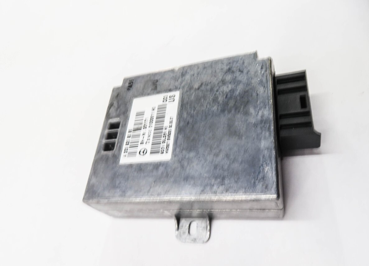 Thumbnail 3: 06-12 MERCEDES E350 E550 GL320 GL350 GL450 ML320 ML350 - VOICE CONTROL MODULE