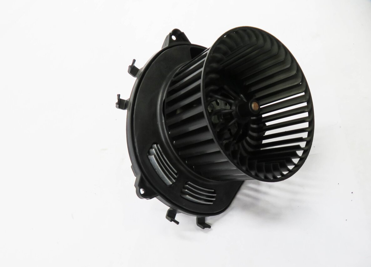 Thumbnail 3: 06-13 MERCEDES GL320 GL450 ML320 ML350 ML500 R350 - FRONT A/C BLOWER FAN MOTOR