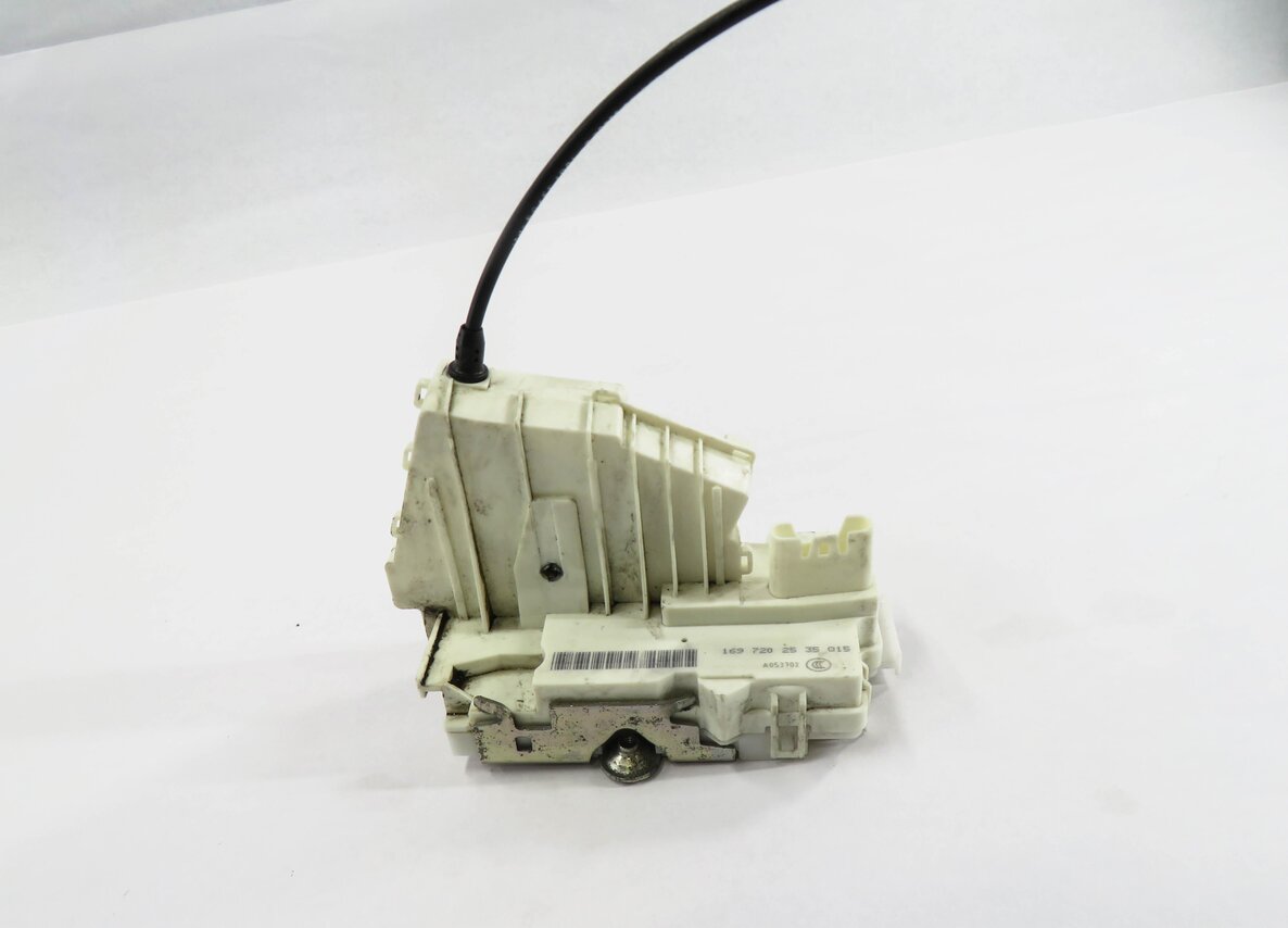 Thumbnail 2: 06-12 MERCEDES GL320 GL450 GL550 GL350 ML350 ML320 ML500 - LEFT FRONT DOOR LATCH