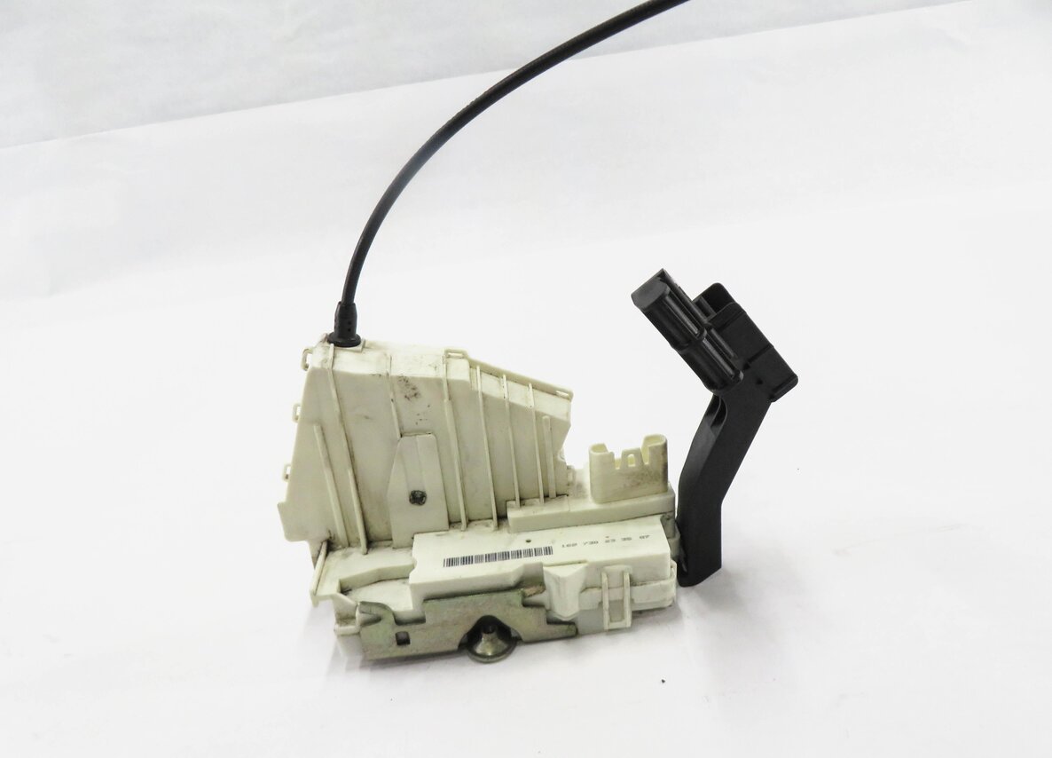 Thumbnail 2: 2008-2012 MERCEDES GL320 GL450 GL550 GL350 (X164) LEFT REAR DOOR LATCH ACTUATOR
