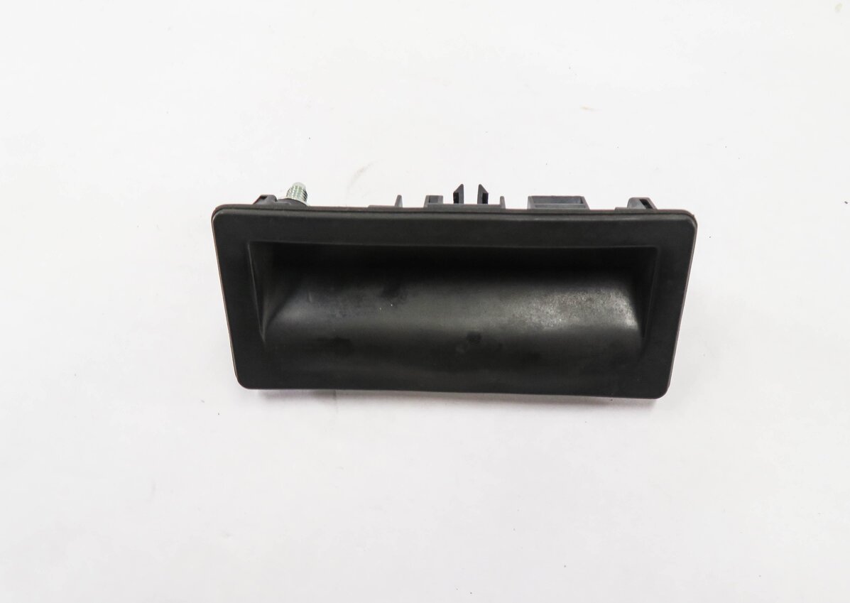 Thumbnail 2: 2013 AUDI S4 (B8 8K) REAR TRUNK RELEASE HANDLE CONTACT SWITCH