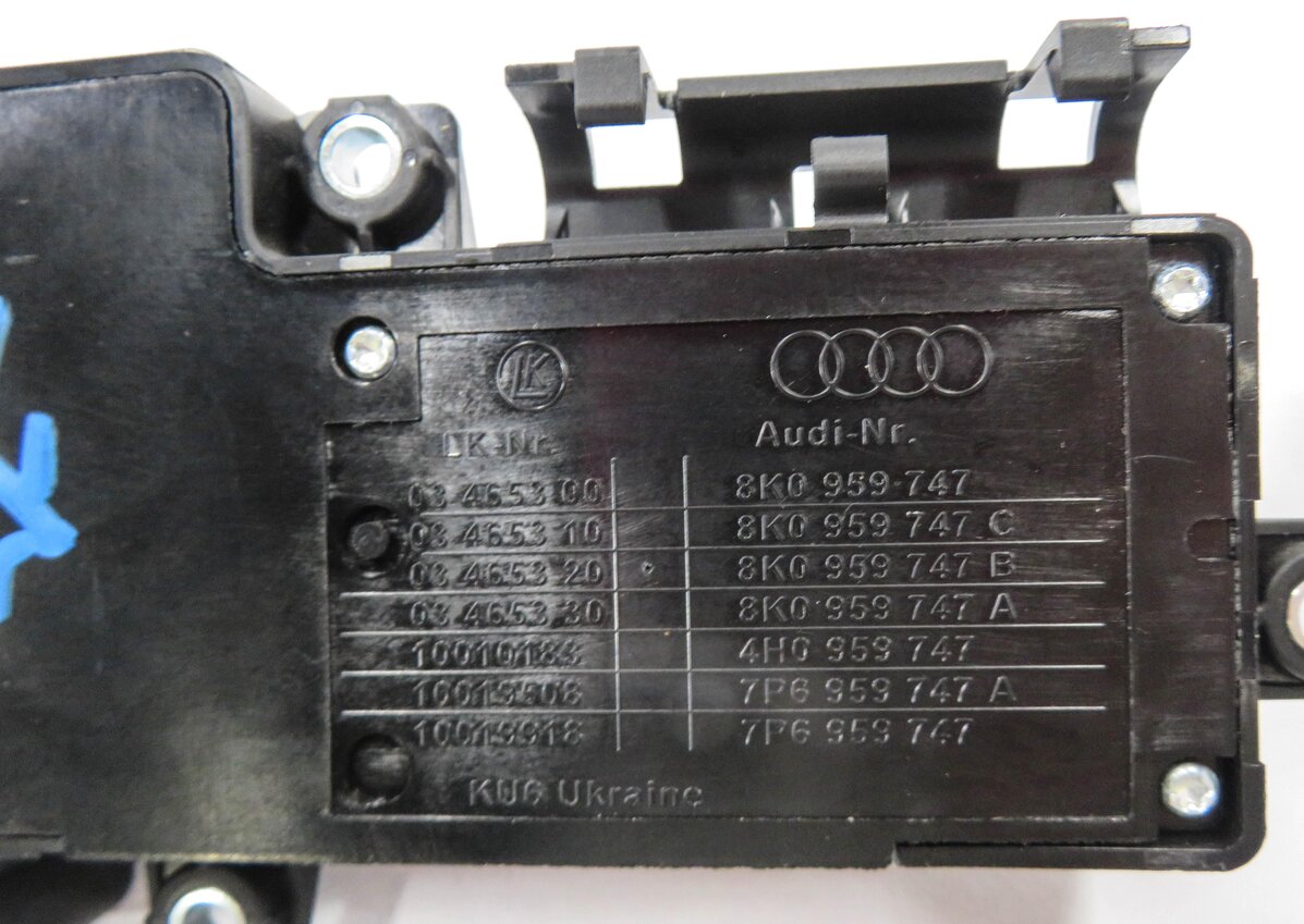 Thumbnail 7: 2013 AUDI S4 (B8 8K) LEFT FRONT DRIVER SEAT ADJUSTMENT SWITCH