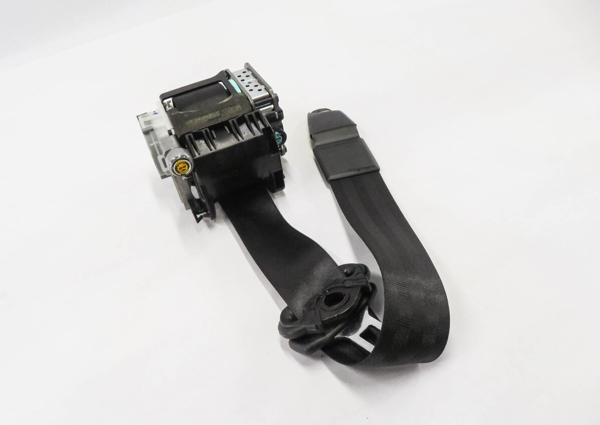 2013 AUDI S4 (B8 8K) RIGHT FRONT PASSENGER SEAT SEATBELT RETRACTOR (BLACK)