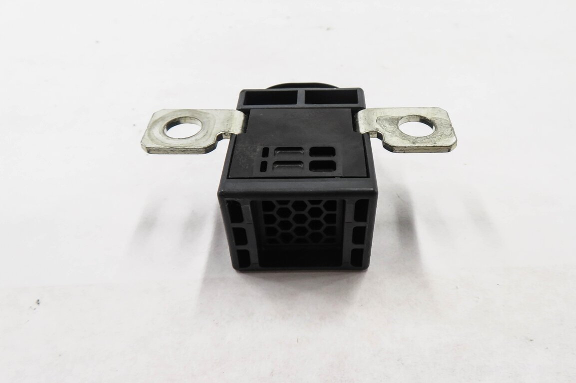 Thumbnail 4: 2013 AUDI S4 (B8 8K) BATTERY OVERLOAD PROTECTION MODULE