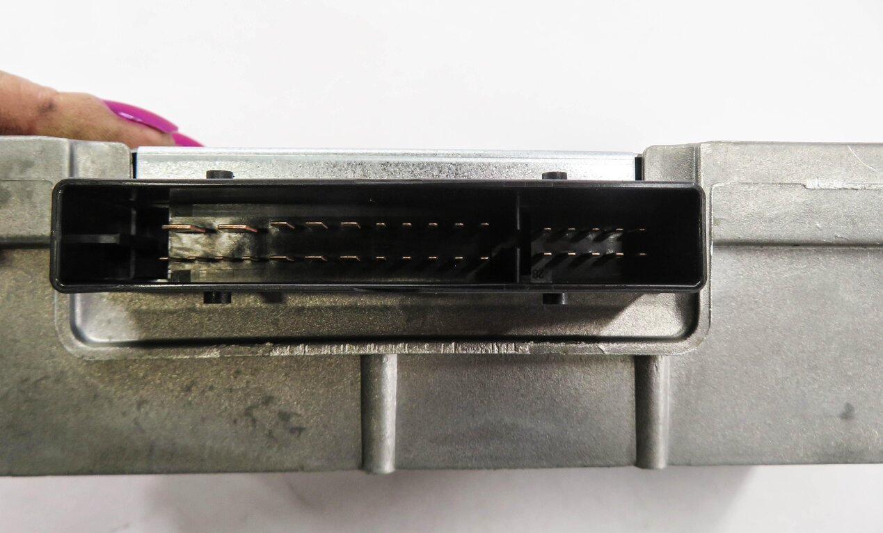Thumbnail 6: 2013-2016 AUDI A4 S4 (B8 8K) RADIO STEREO AUDIO AMP AMPLIFIER (8UQ / 8YN)