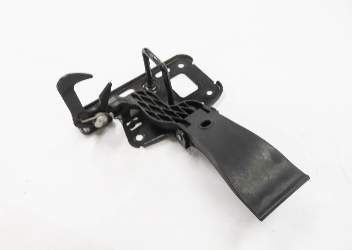 2013 AUDI S4 (B8 8K) FRONT HOOD SAFETY LATCH CATCH RELEASE LEVEL HANDLE