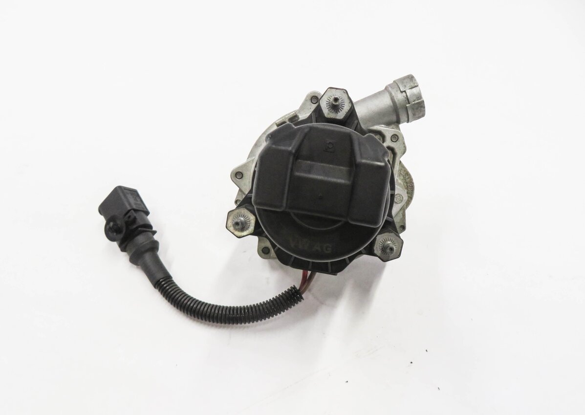 Thumbnail 4: 2013-2017 AUDI S4 S5 S8 (B8 8K 8T D4 4H) 3.0L / 4.0L ENGINE - AIR INJECTION PUMP