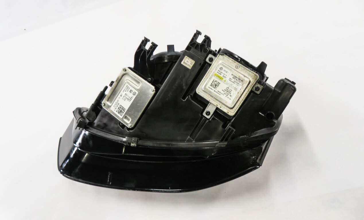 Thumbnail 5: 2013-2016 AUDI A4 S4 (B8 8K) RIGHT - XENON HID HEADLIGHT LIGHT LAMP (NON AFS)