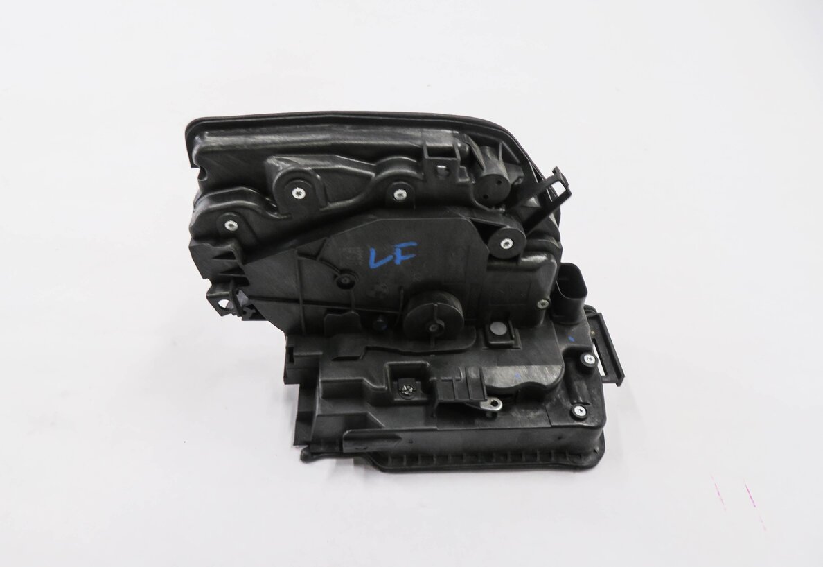 Thumbnail 2: 2014-2019 BMW I3 X1 X2 X5 X6 (F15 F16 F39 F48) LEFT FRONT DRIVER DOOR LOCK LATCH
