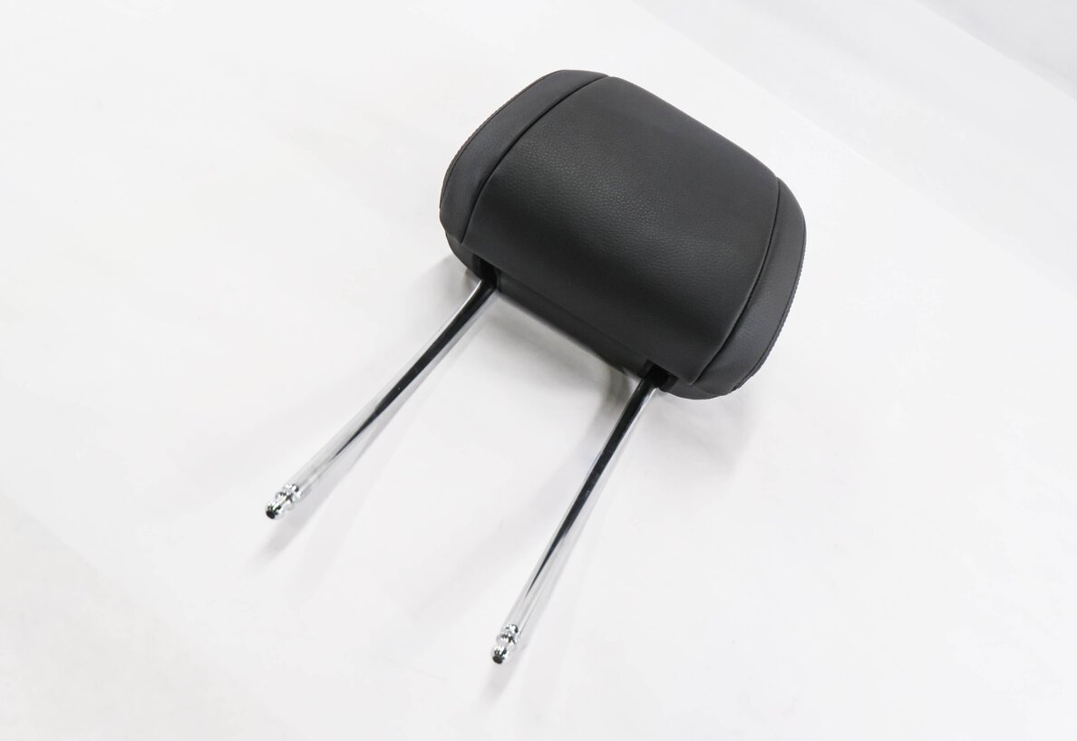 Thumbnail 3: 2015 BMW X5 (F15) RIGHT FRONT PASSENGER SEAT HEADREST (BLACK LEATHER)