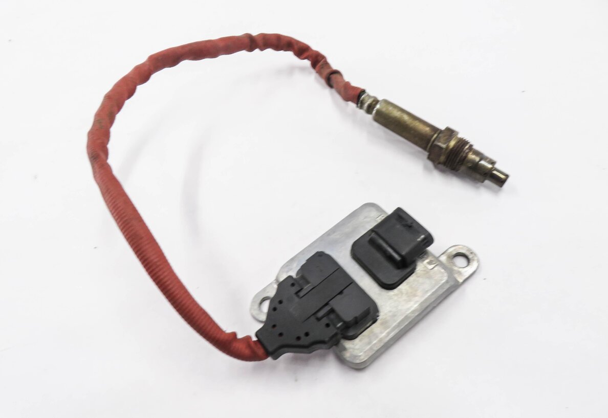 2015 BMW X5 (F15) 3.0L N57Y DIESEL ENGINE - NITROGEN OXIDE NOX SENSOR PROBE