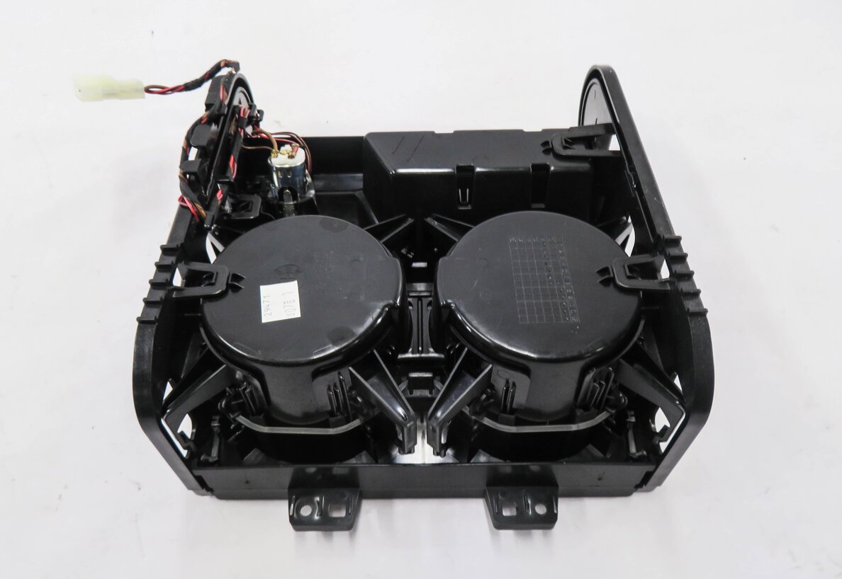 Thumbnail 7: 2015 BMW X5 (F15) FRONT CENTER CONSOLE CUP HOLDER COMPATMENT w/ ASH TRAY