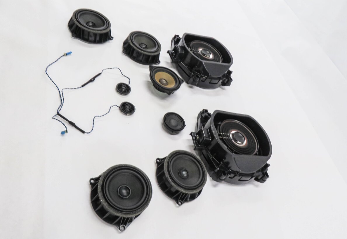 Thumbnail 4: 2015 BMW X5 (F15) RADIO STEREO SUB SUBWOOFER TWEETER DOOR SPEAKER SET-10